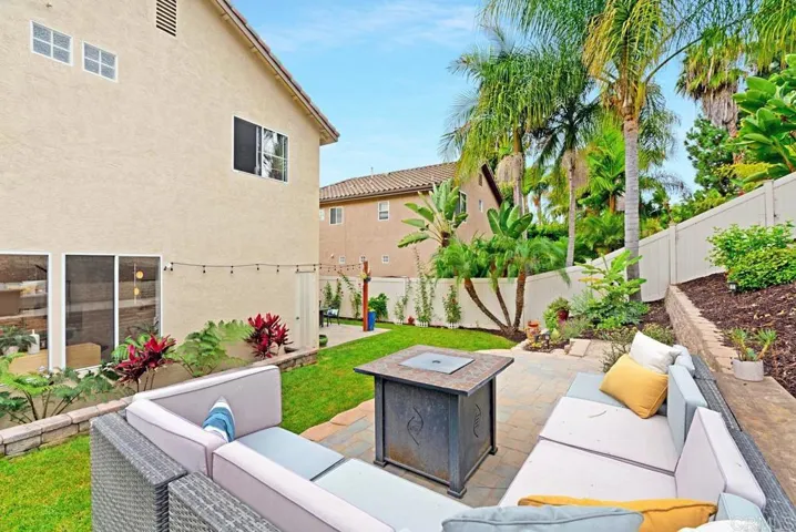7111 Tanager Drive, Carlsbad, California 92011