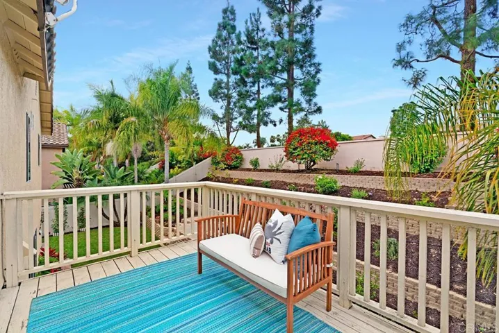 7111 Tanager Drive, Carlsbad, California 92011