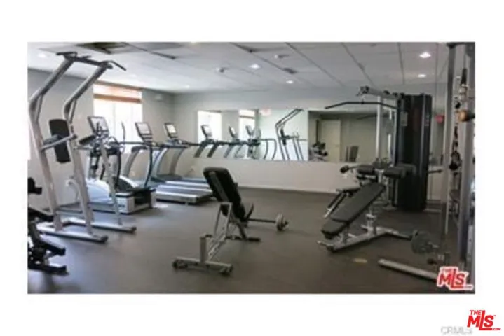 11925 Kling Street 407, Valley Village, California 91607