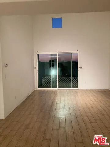 11925 Kling Street 407, Valley Village, California 91607