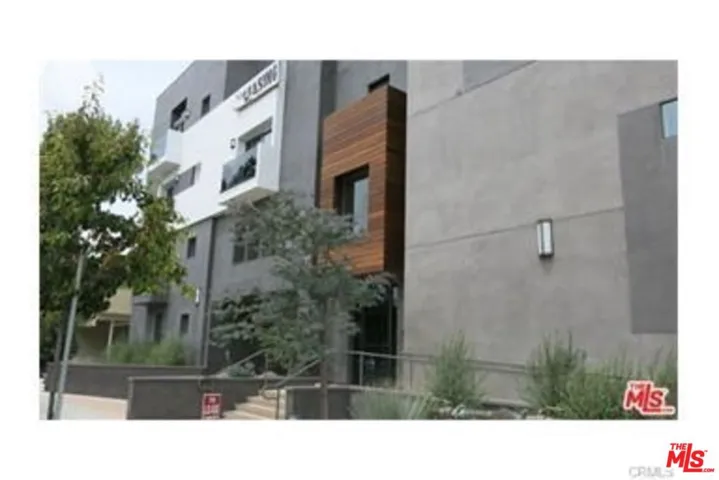 11925 Kling Street 407, Valley Village, California 91607