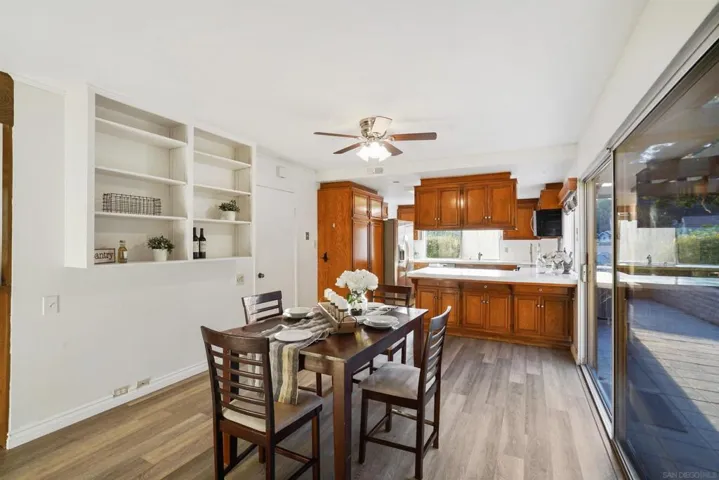 5556 Caminito Consuelo, La Jolla, California 92037