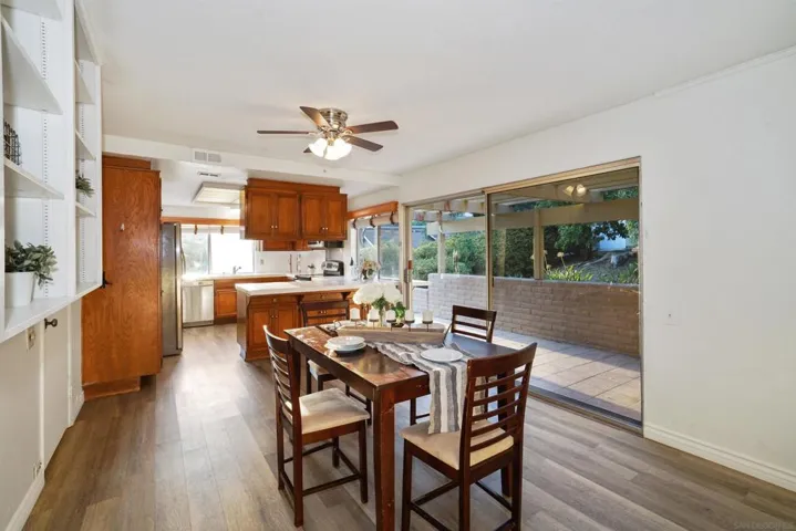 5556 Caminito Consuelo, La Jolla, California 92037