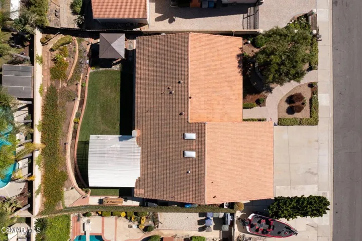 45-web-or-mls-UpmarketMedia-521CorteAqua