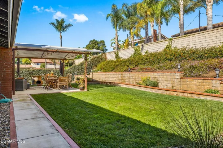 39-web-or-mls-UpmarketMedia_521CorteAgua