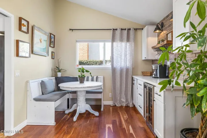 16-web-or-mls-UpmarketMedia_521CorteAgua