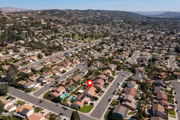 47-web-or-mls-UpmarketMedia-521CorteAqua