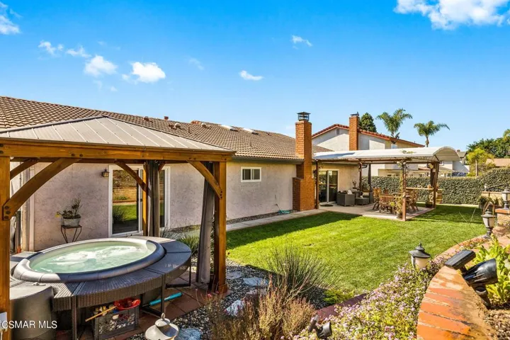 37-web-or-mls-UpmarketMedia_521CorteAgua