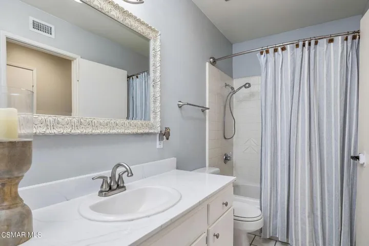 29-web-or-mls-UpmarketMedia_521CorteAgua