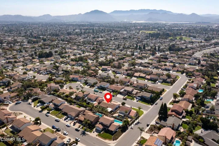 48-web-or-mls-UpmarketMedia-521CorteAqua
