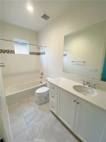 68 Acadia Court, Lake Forest, California 92630