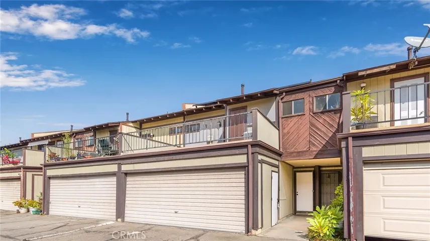 9603 Van Nuys Boulevard E, Panorama City, California 91402