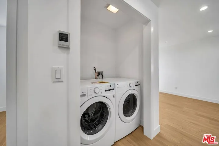 229 N Park View Street, Los Angeles, California 90026
