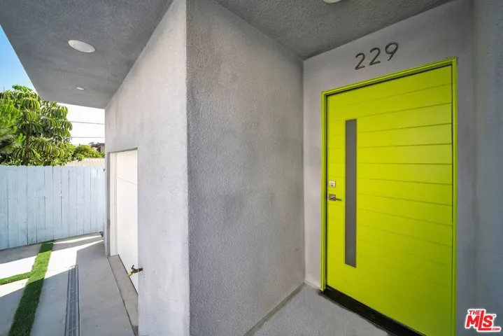 229 N Park View Street, Los Angeles, California 90026