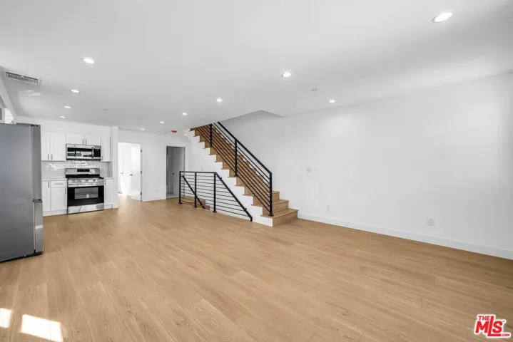 229 N Park View Street, Los Angeles, California 90026