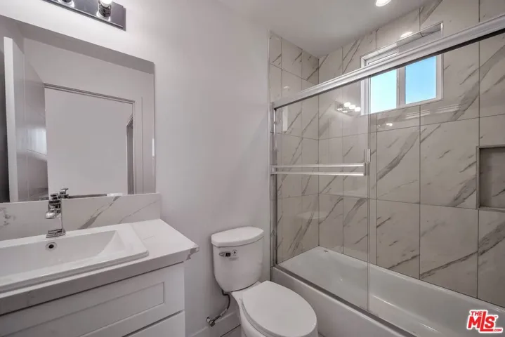 229 N Park View Street, Los Angeles, California 90026