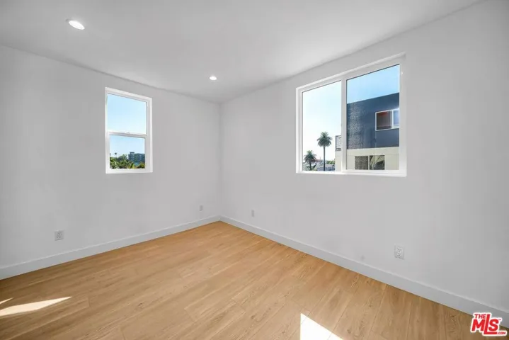 229 N Park View Street, Los Angeles, California 90026