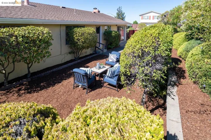 200 Rishell Dr, Oakland, California 94619