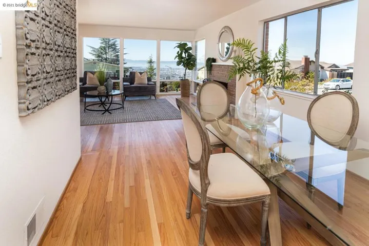 200 Rishell Dr, Oakland, California 94619
