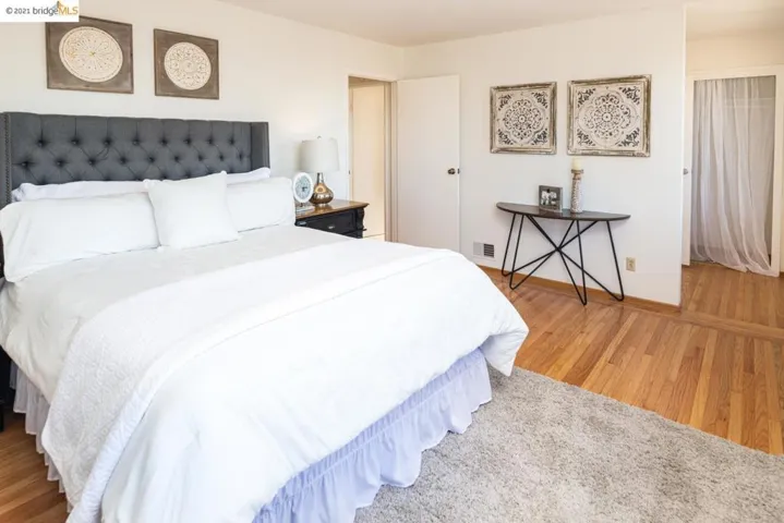 200 Rishell Dr, Oakland, California 94619