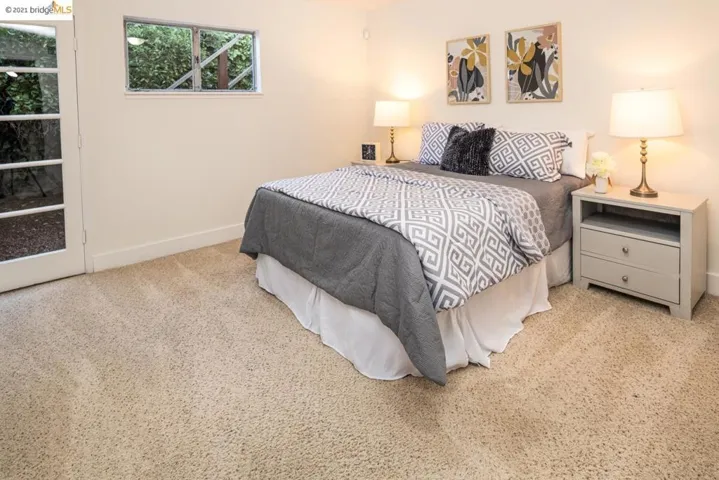 200 Rishell Dr, Oakland, California 94619