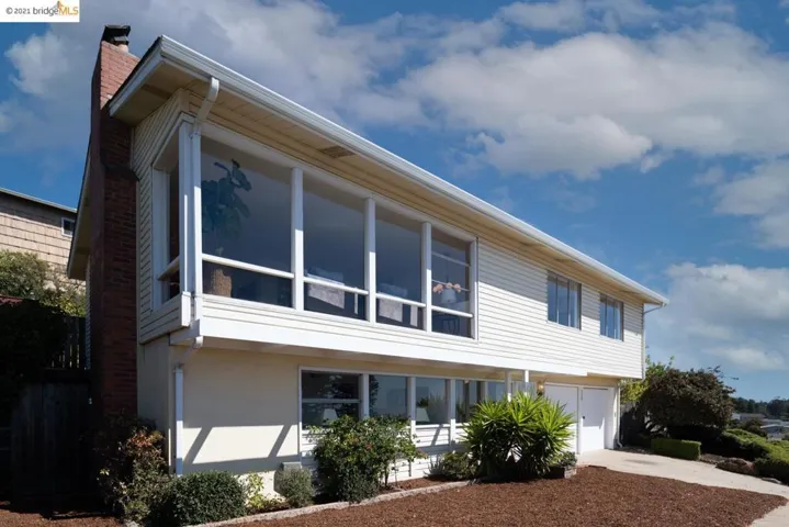 200 Rishell Dr, Oakland, California 94619