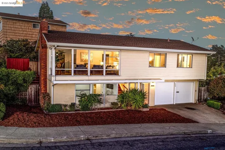 200 Rishell Dr, Oakland, California 94619