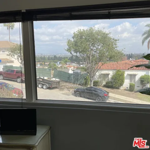 Family Room Views