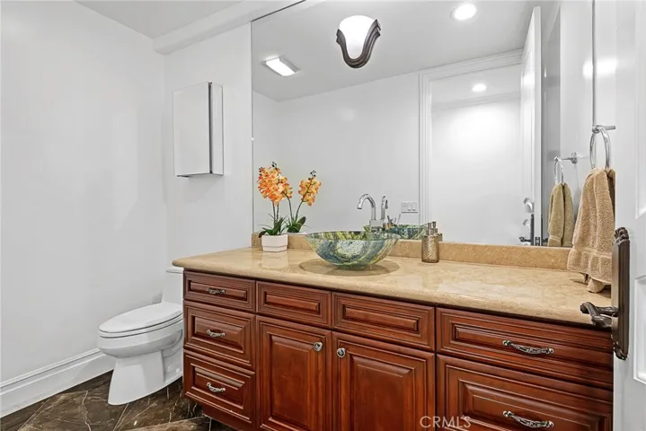 30130 Palos Verdes Drive W, Rancho Palos Verdes, California 90275