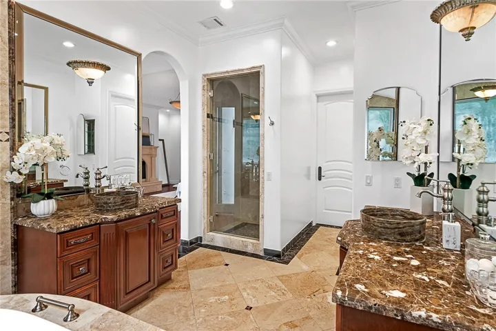 30130 Palos Verdes Drive W, Rancho Palos Verdes, California 90275