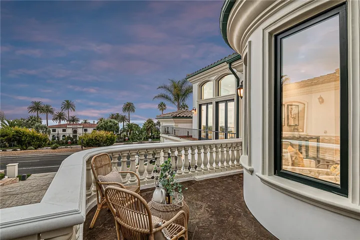 30130 Palos Verdes Drive W, Rancho Palos Verdes, California 90275