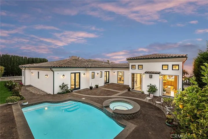 30130 Palos Verdes Drive W, Rancho Palos Verdes, California 90275