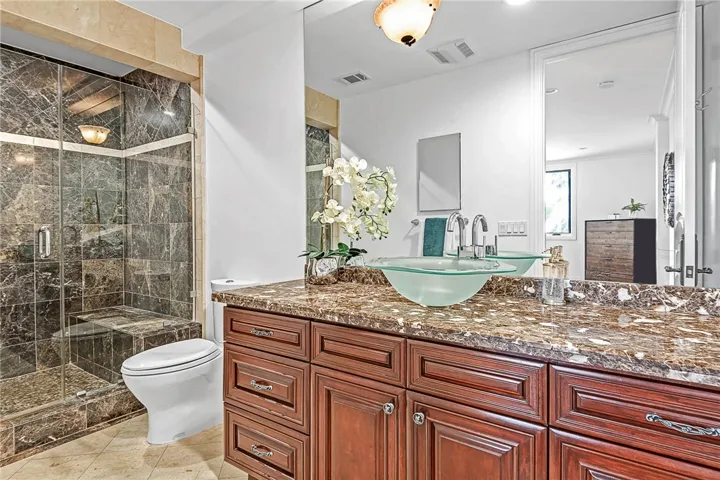 30130 Palos Verdes Drive W, Rancho Palos Verdes, California 90275