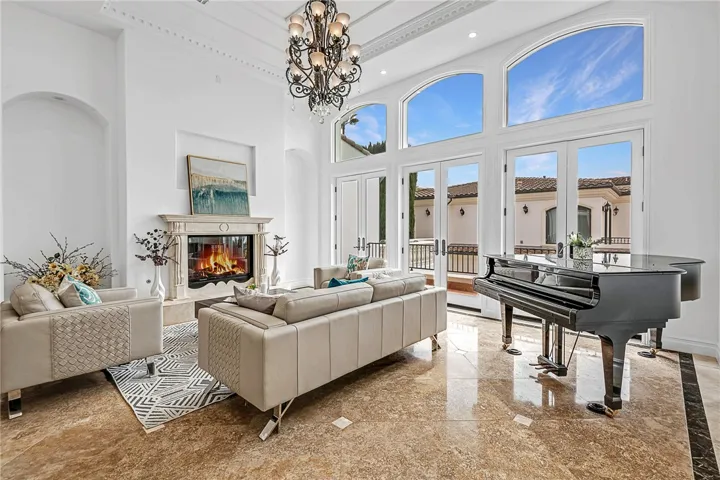 30130 Palos Verdes Drive W, Rancho Palos Verdes, California 90275