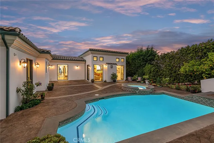 30130 Palos Verdes Drive W, Rancho Palos Verdes, California 90275