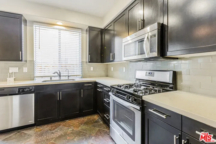 355 Colony Drive, Fullerton, California 92832