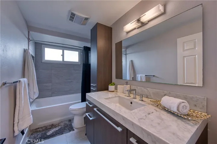 417 Orchid Avenue B, Corona Del Mar, California 92625