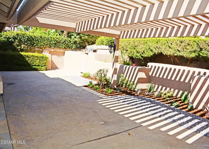 29-Backyard patio