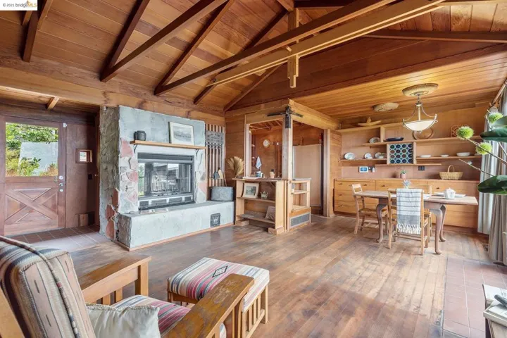 1076 Grizzly Peak Blvd, Berkeley, California 94708
