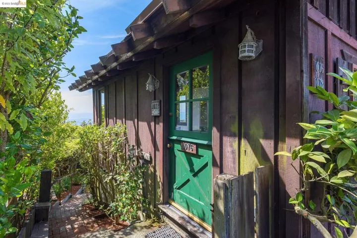 1076 Grizzly Peak Blvd, Berkeley, California 94708