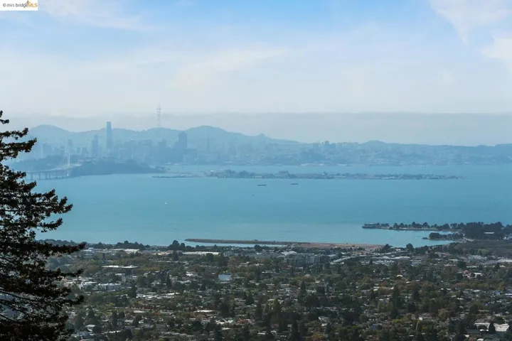 1076 Grizzly Peak Blvd, Berkeley, California 94708