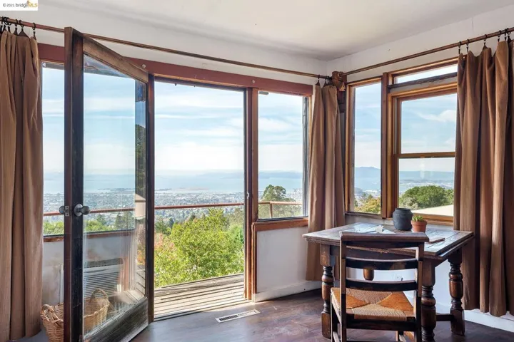 1076 Grizzly Peak Blvd, Berkeley, California 94708