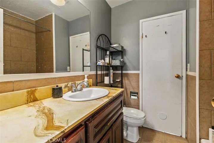 1780 W Greenleaf Avenue, Anaheim, California 92801