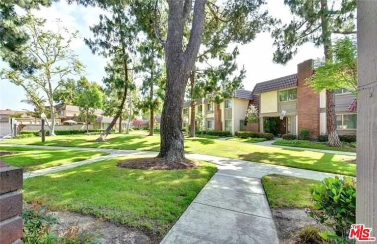11316 La Have Way, Cypress, California 90630