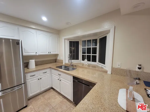 11316 La Have Way, Cypress, California 90630