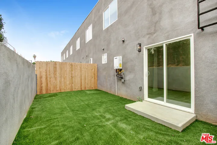 3320 E 6th Street, Los Angeles, California 90023
