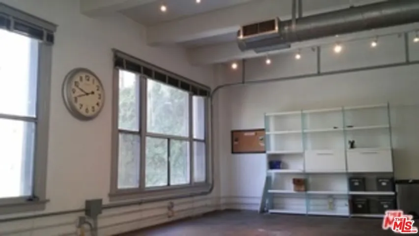 812 S Spring Street 2, Los Angeles, California 90014