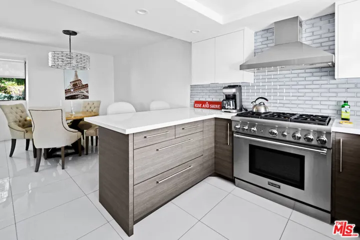 1671 Michael Lane, Pacific Palisades, California 90272