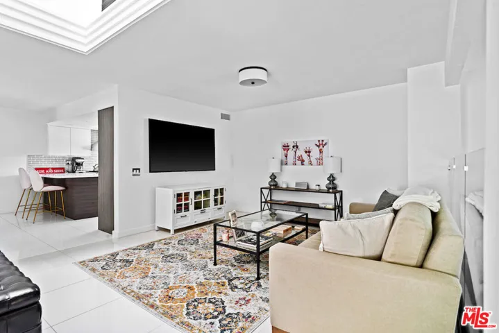 1671 Michael Lane, Pacific Palisades, California 90272
