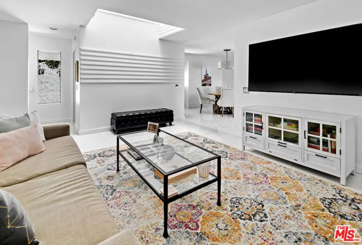 1671 Michael Lane, Pacific Palisades, California 90272